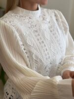 شومیز دانتل آستین پلیسه