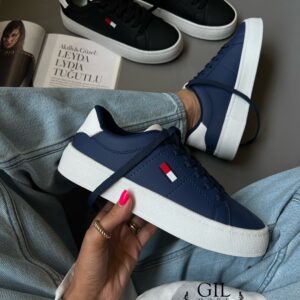 ونس TOMMY